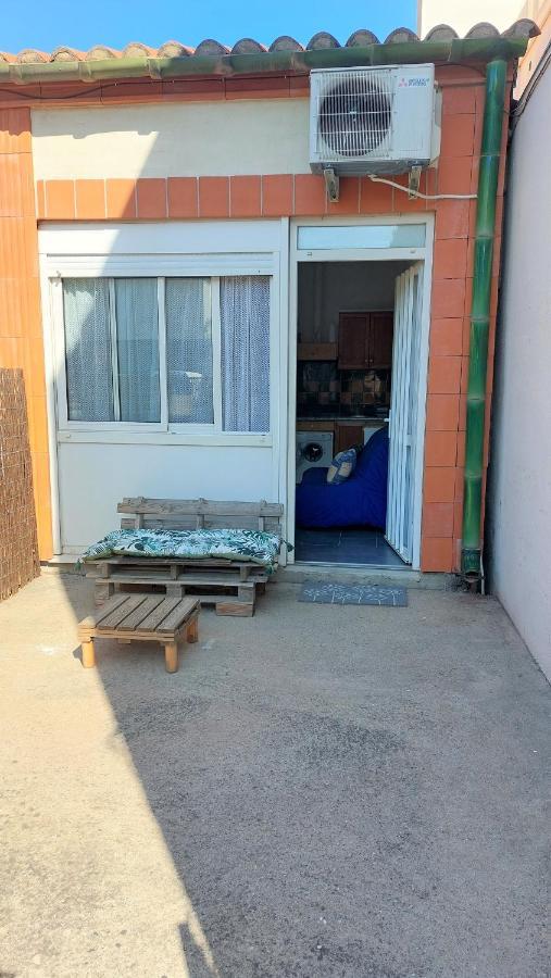 Chez Leslie Et Vincent : Logements Climatises Avec Parking Privatif Перпинян Екстериор снимка